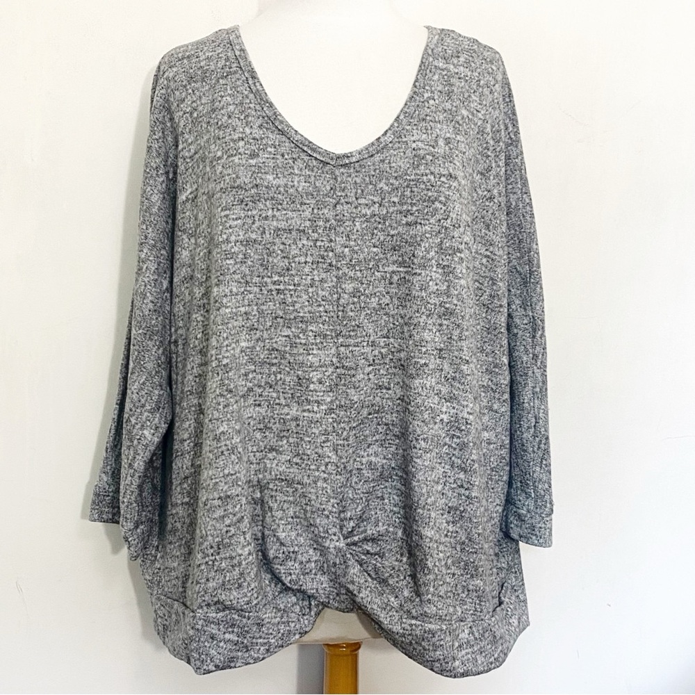 Allison Taylor Heathered Gray Twist Front Dolman Sleeve V-Neck Sweater 3X
